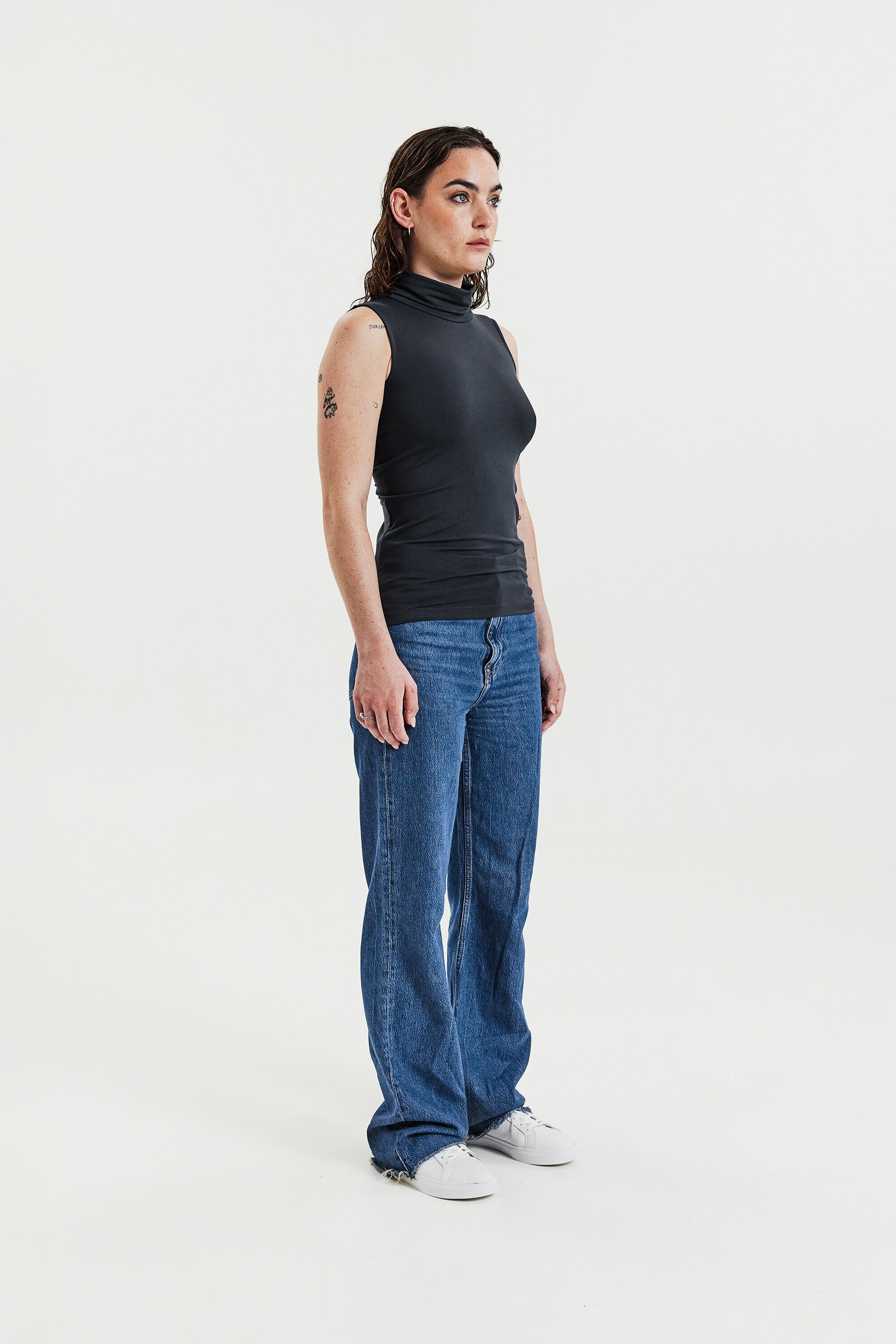 Sleeveless Turtleneck